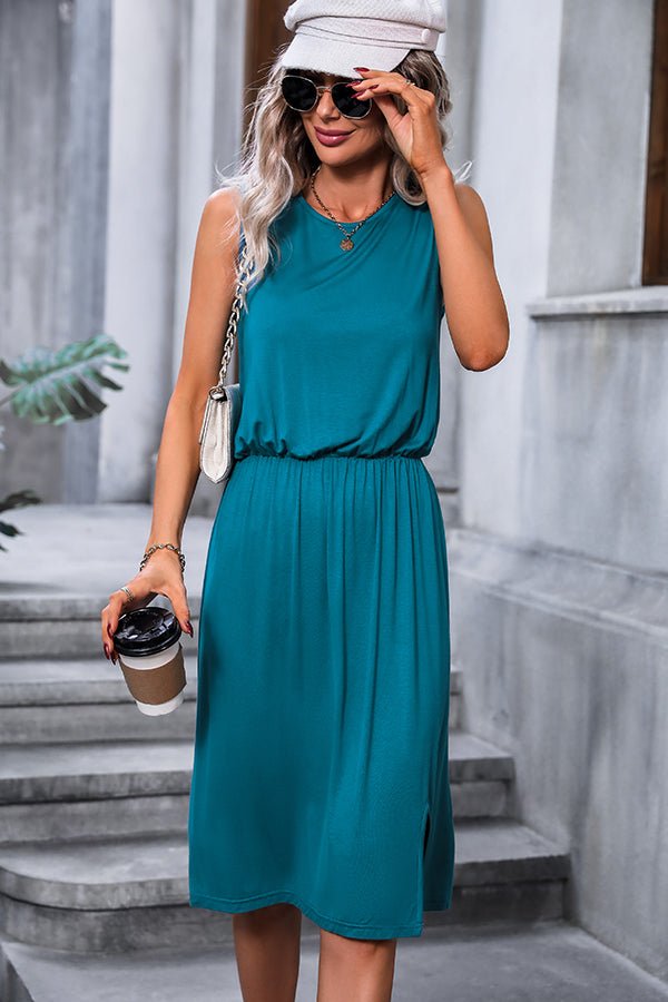 Solid Color Sleeveless Casual Dress - Image 4