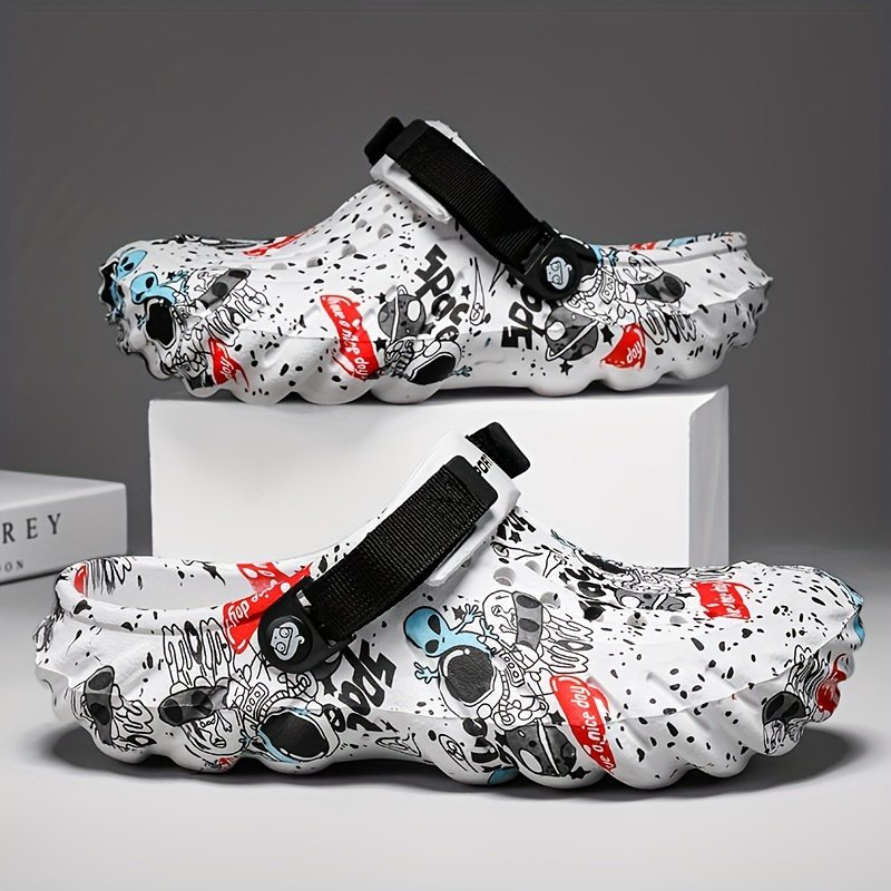 Unisex Graffiti Print Clogs, Fashion Breathable EVA Summer Beach Slide Shoes, Casual Outdoor Garden Sandals - Image 4