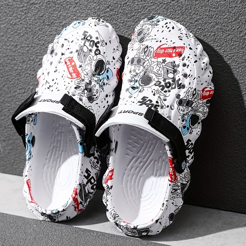 Unisex Graffiti Print Clogs, Fashion Breathable EVA Summer Beach Slide Shoes, Casual Outdoor Garden Sandals