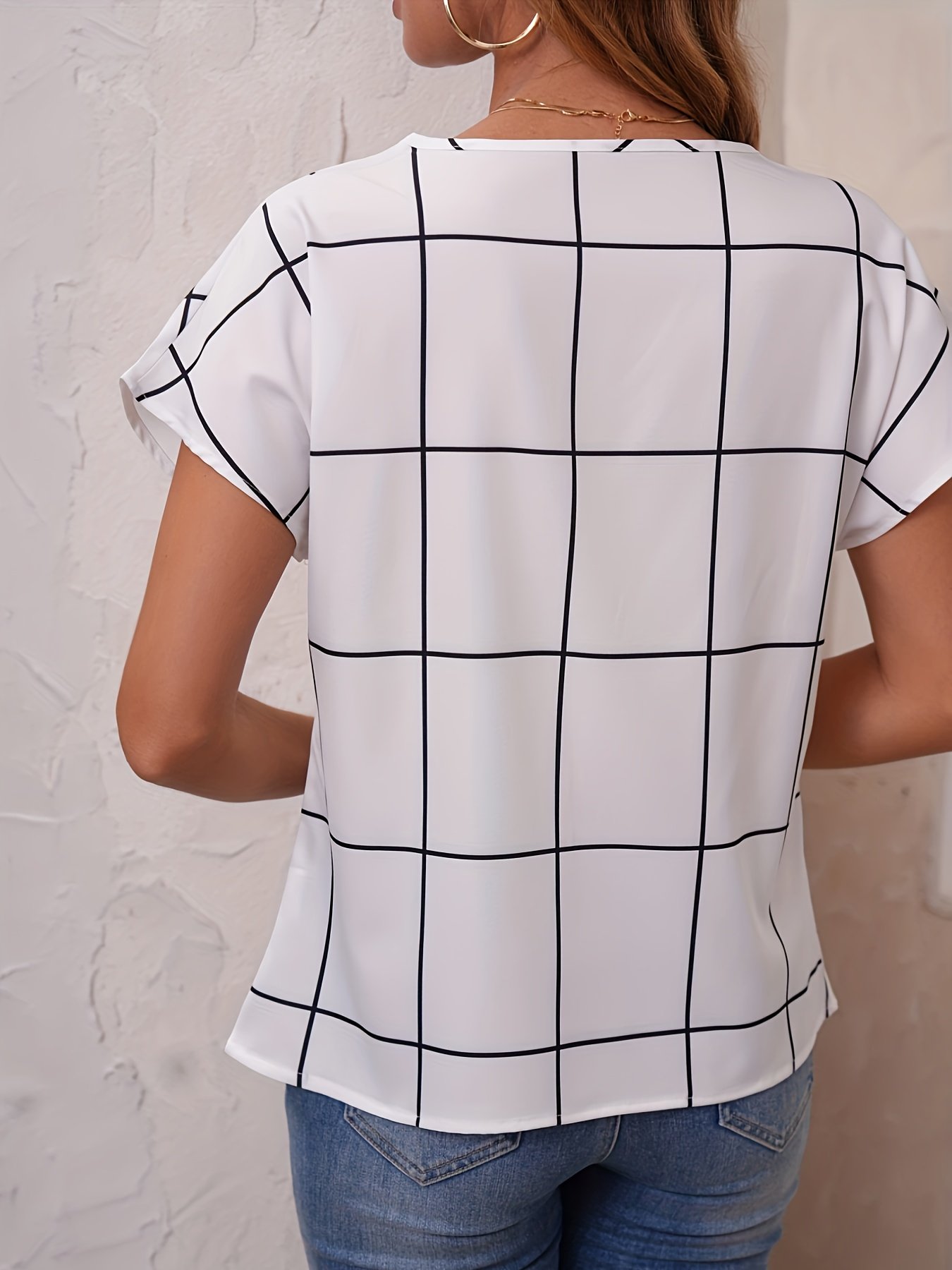 Plaid Print V Neck Blouse, Short Sleeve Casual Blouse For Spring & Summer, Women??s Clothing - Image 4