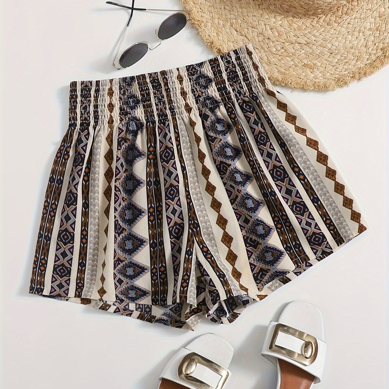 Geo Print Shirred Waist Shorts, Vacation Loose Beach Shorts For Spring & Summer, Women??s Clothing - Image 3